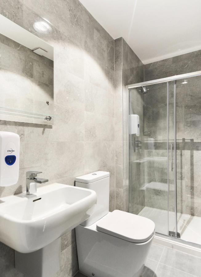 Green View Hotel Dartford Extérieur photo