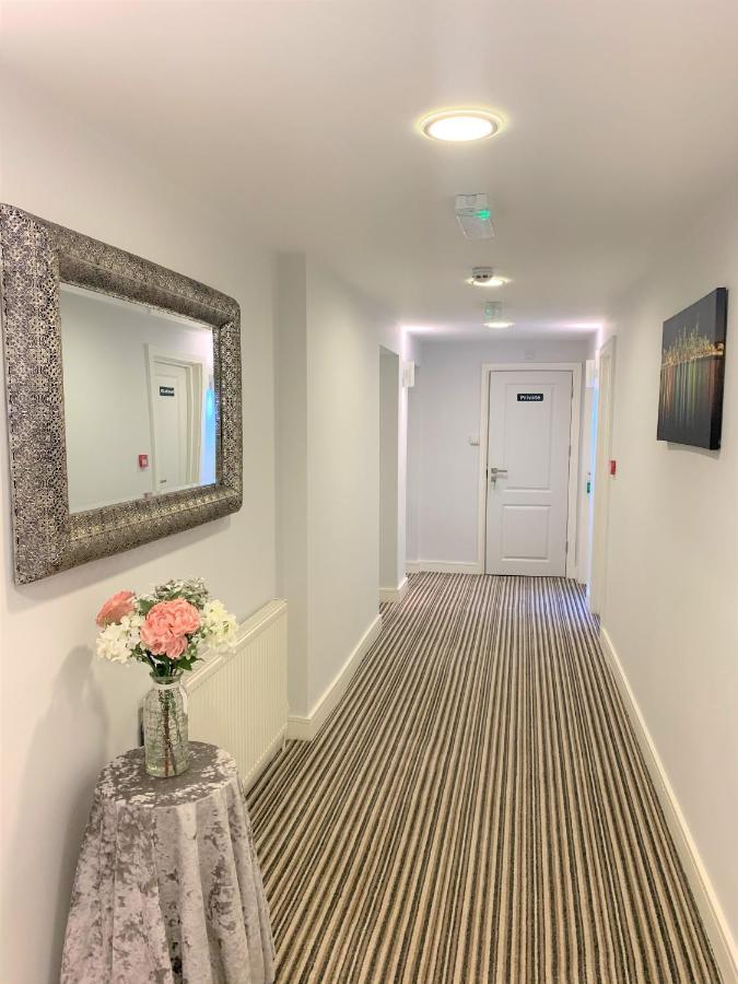Green View Hotel Dartford Extérieur photo